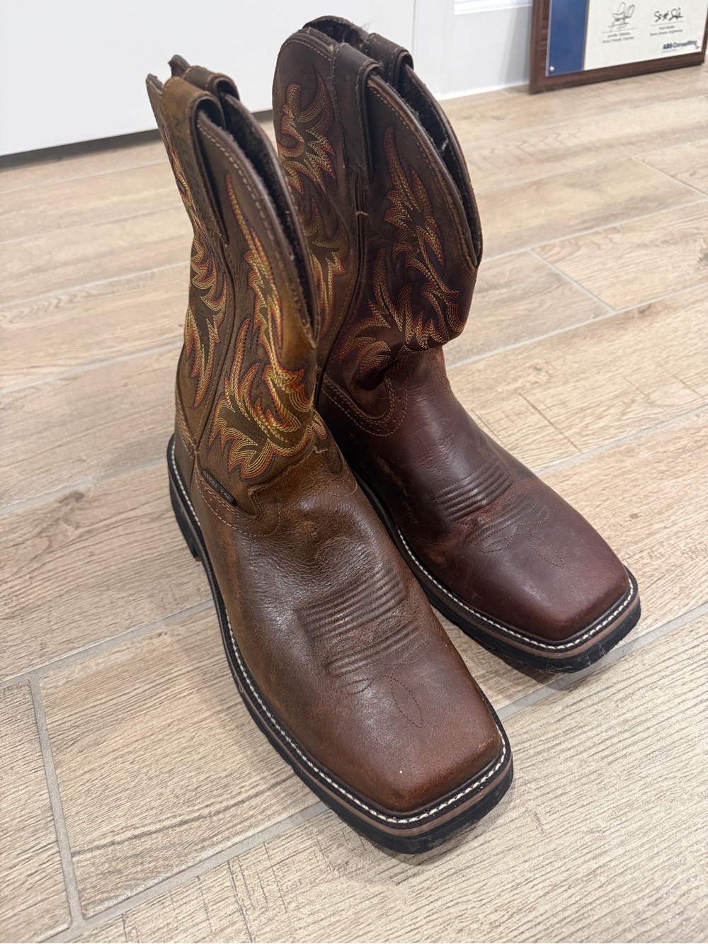 Justin Steel Toe Boots Brown Leather Western Work Boots with Embroidered Shaft